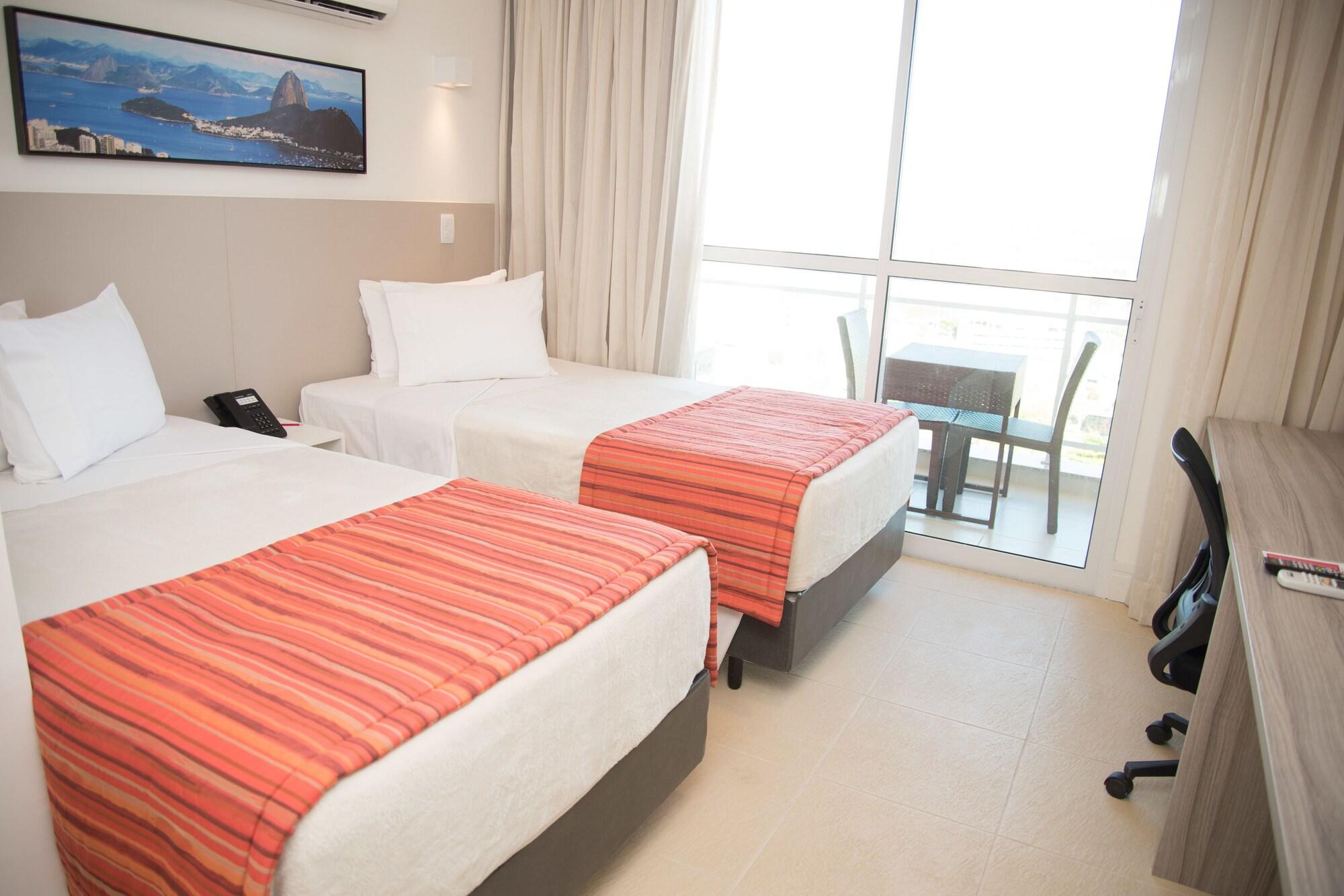 Ramada By Wyndham Macae Hotel & Suites מראה חיצוני תמונה
