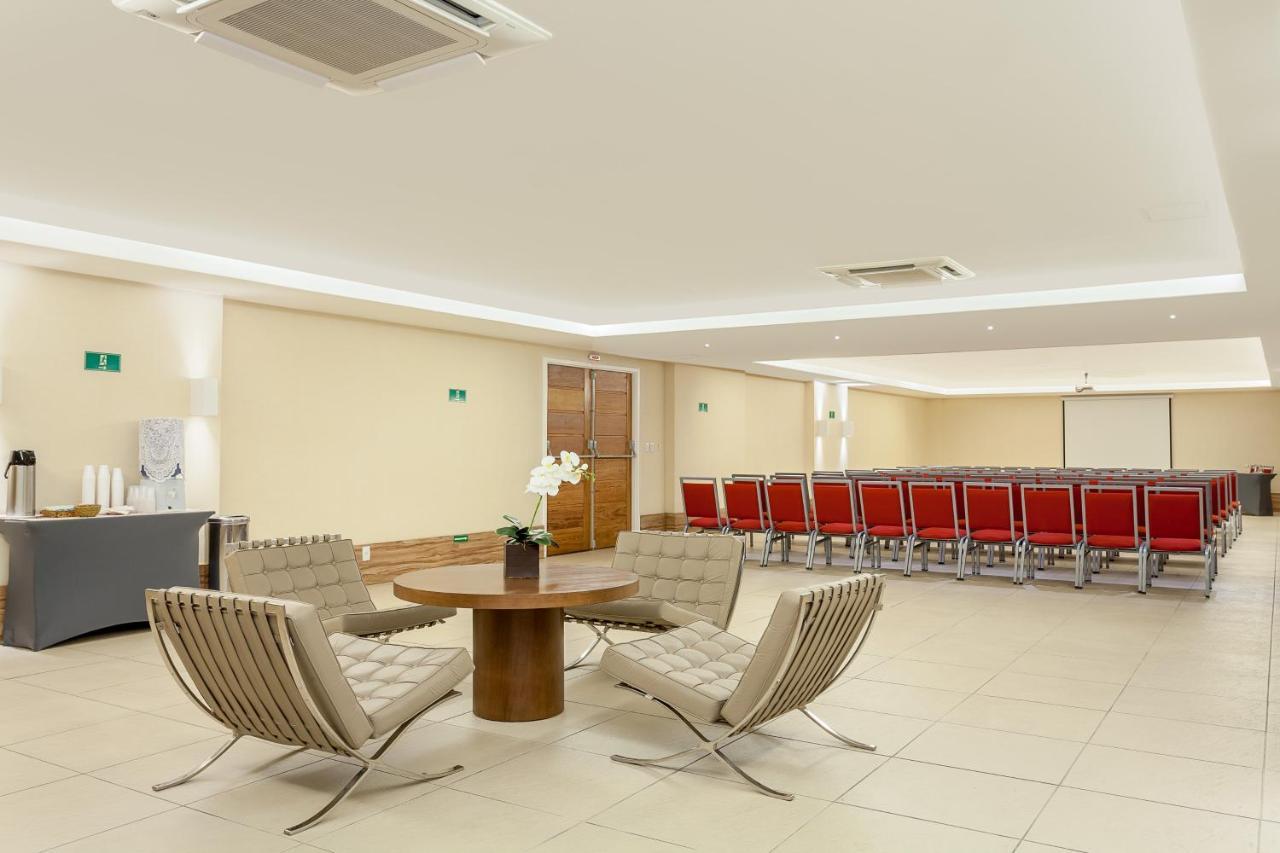 Ramada By Wyndham Macae Hotel & Suites מראה חיצוני תמונה