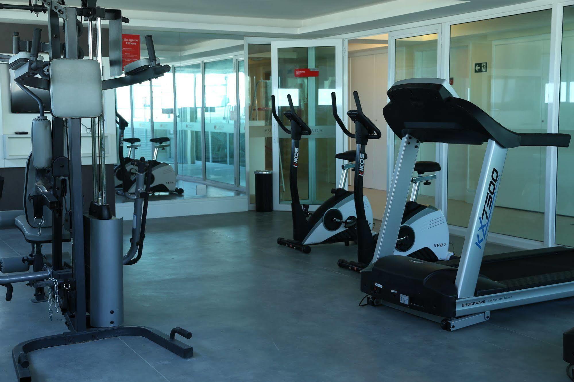 Ramada By Wyndham Macae Hotel & Suites מראה חיצוני תמונה